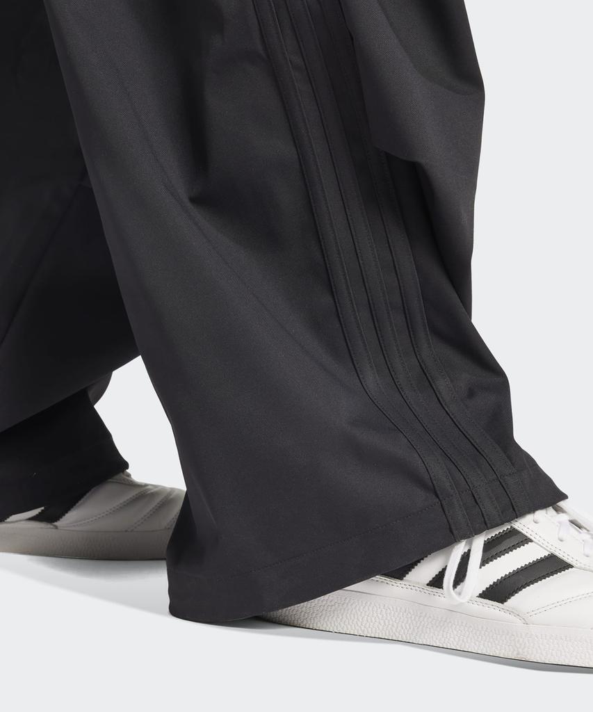ADIDAS Parachute Pants - Black / Iy2075