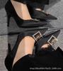 [В наличии] Французские остроносые черные туфли на высоком каблуке женские 2025 новая металлическая квадратная пряжка стразы сексуальные туфли-стилет
