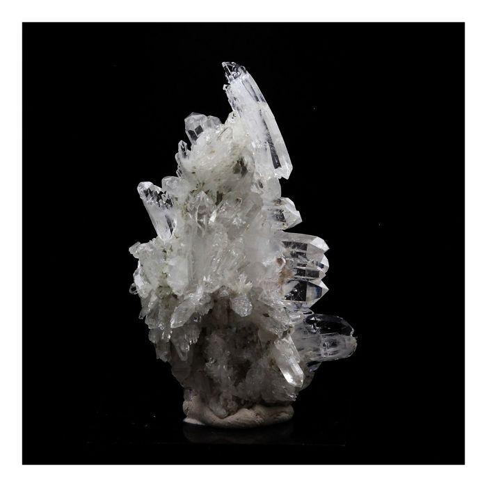 Pierres et Minéraux. Quartz à Ame. 46.0 ct. La Table, Chambéry, France..