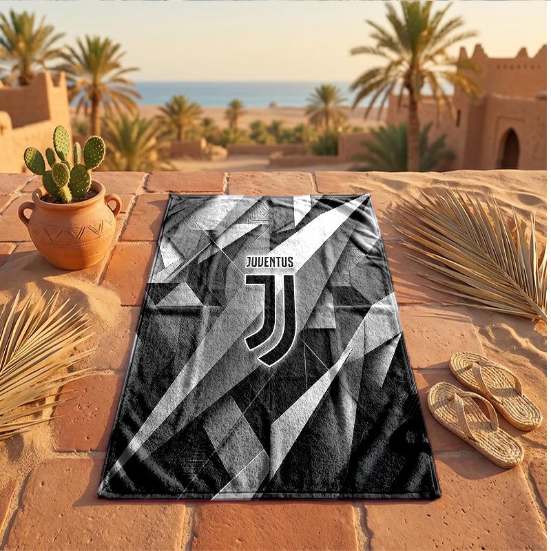 Juventus FC Print Microfiber Beach Towel Quick Dry Absorbent Large Towel For Beach Swimming Travel