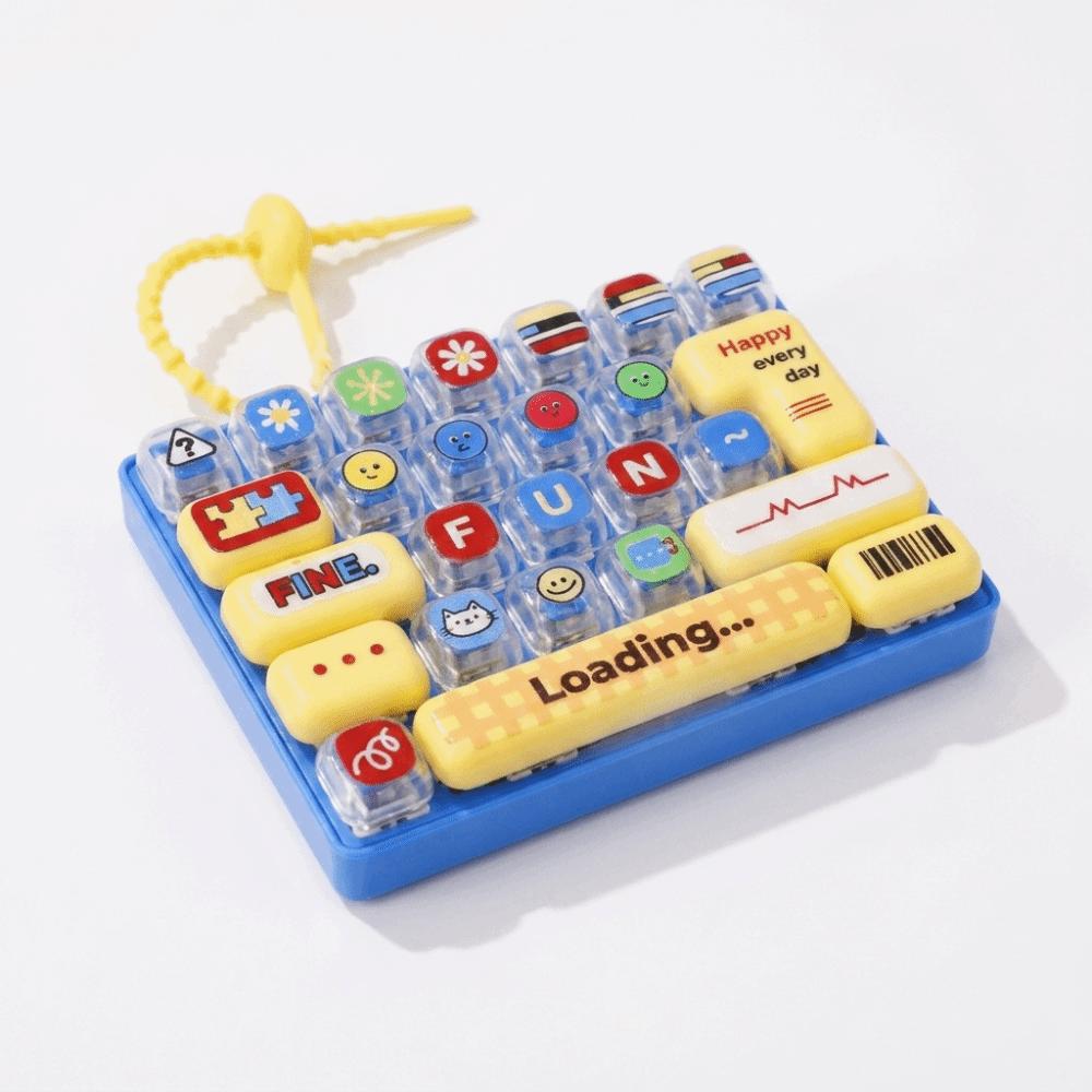 26-Key Mini Keyboard Pendant Cute Design Keyboard Keychain Desktop Decoration