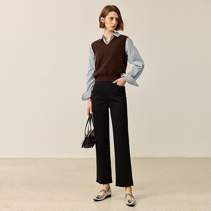 LILY Nine Foot Black Jeans Female