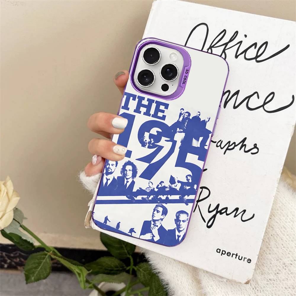 Рок-группа The 1975 Для iPhone 15 14 13 Plus 17 16 12 11 Pro Max Матовый Цветной Серебристый Роскошный Чехол для Телефона