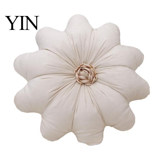 Breathable Velvet Throw Pillow Round Flower Pillow, 16 Inch Decorative Cushion, Soft Small Accent for Chair Stuffed Shape Sofa Couch Bed