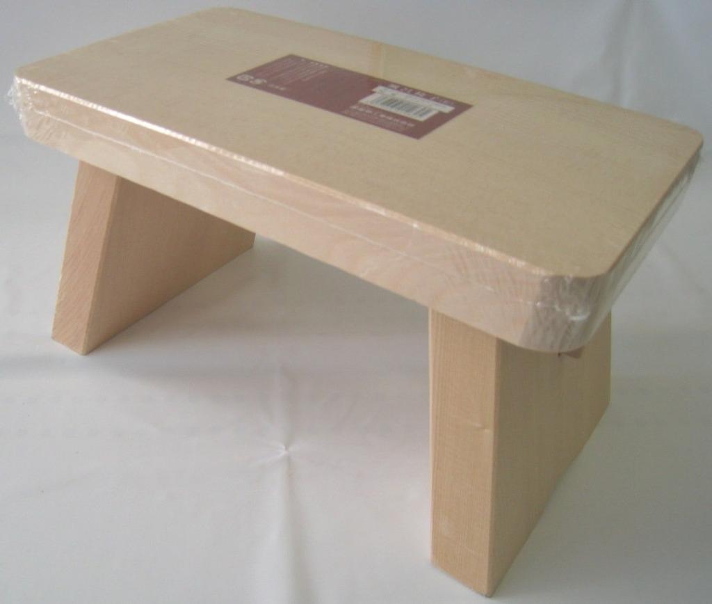 Hoshino Bath Chair (E)