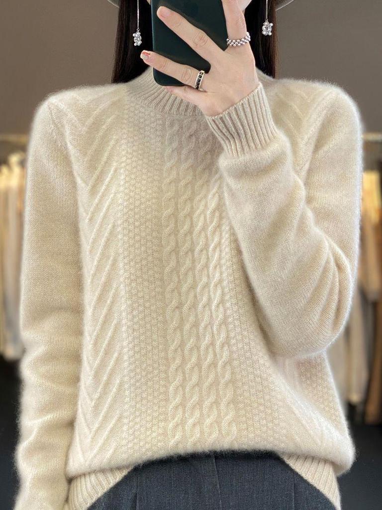 2023 Women's Autumn/Winter Thick Cable Knit Semi-High Neck Sweater