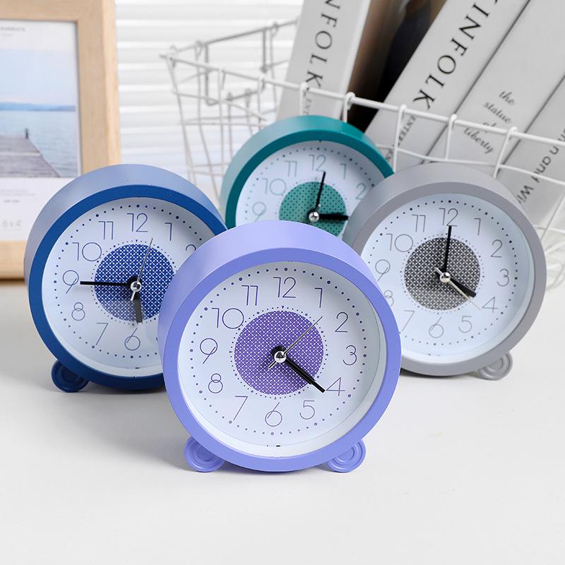 Ретро-будильник с громким звонком и ночником - бесшумные прикроватные часы, креативный подарок для студентов и декор спальни