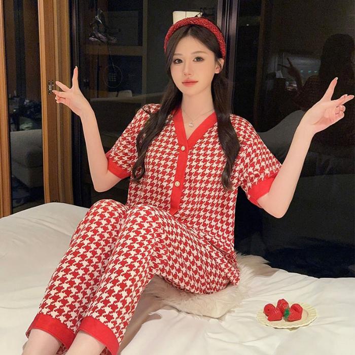 Chic Bow Print Womens Pajama Set Comfortable Short Sleeve V Neck Top and Elastic Waist Pants Luxurious Sleepwear & Loungewear