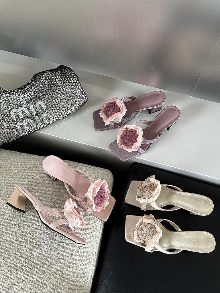 Мода Модные женские шлепанцы тапочки бежевые фиолетовые розовые летние уличные туфли мюли толстые средние каблуки цветочный узор повседневные туфли-лодочки для вечеринок 39