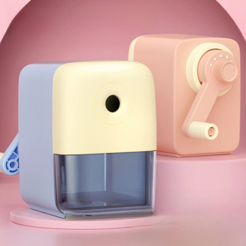 Hand-Cranked Pencil Sharpener with Automatic Lead Feeding for First Grade Students
