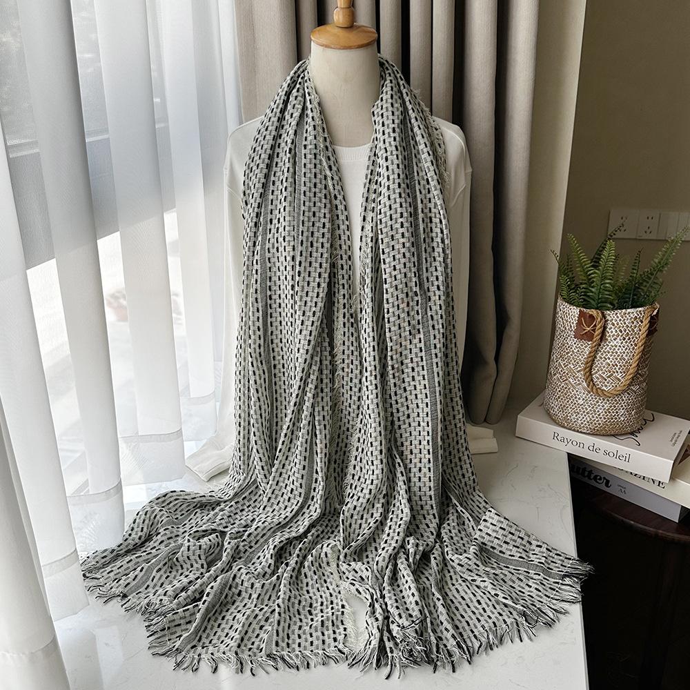 Plaid Acrylic Scarf Autumn and Winter Warm Men's Artistic Small Tassel Large Shawl Girls Sunshade Long Scarf