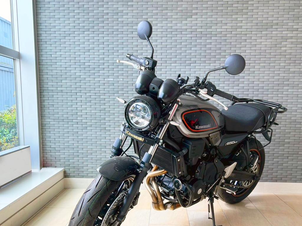 Kijima 203-9140 Motorcycle Parts Z2 Type Mirror, Black, For Both Left and Right Positive