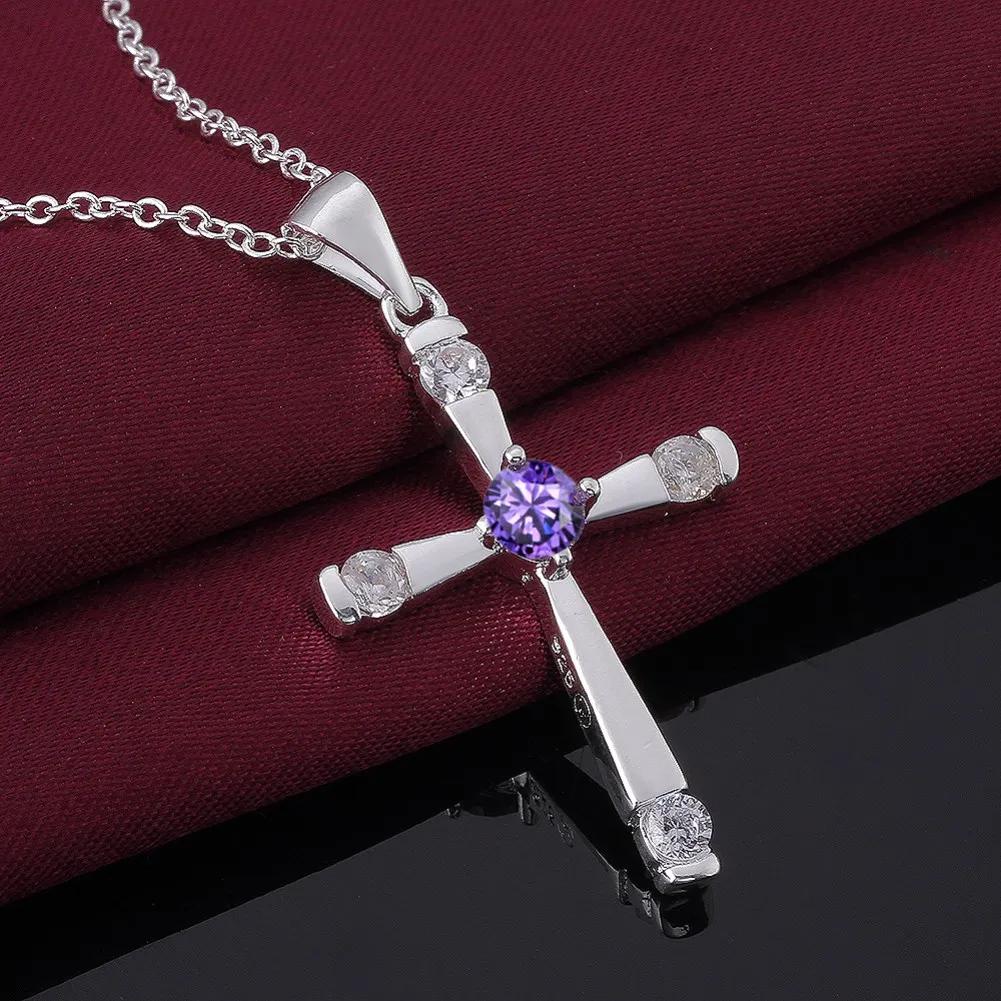925 Sterling Silver Cross Pendant Diamond Necklace for Women Holiday Gifts Luxury Designer Party Wedding Crystals Jewelry