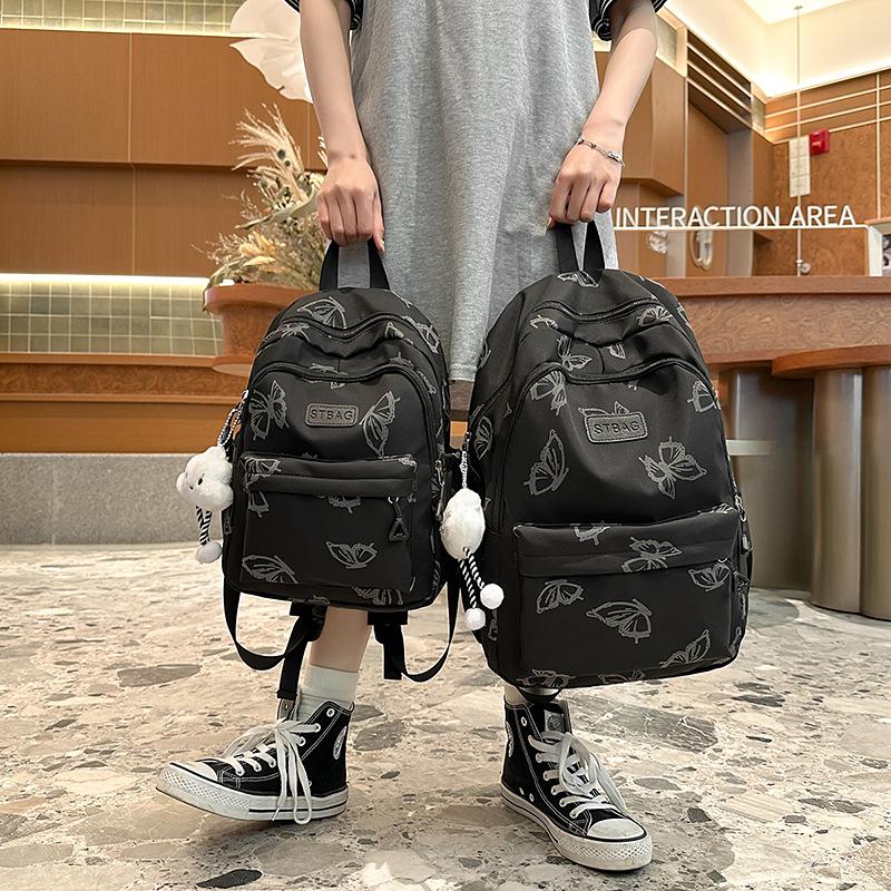 Рюкзак с принтом бабочек на два плеча для студентов, модель 2025 года - нишевый дизайн для девочек среднего, старшего школьного и студенческого возраста.