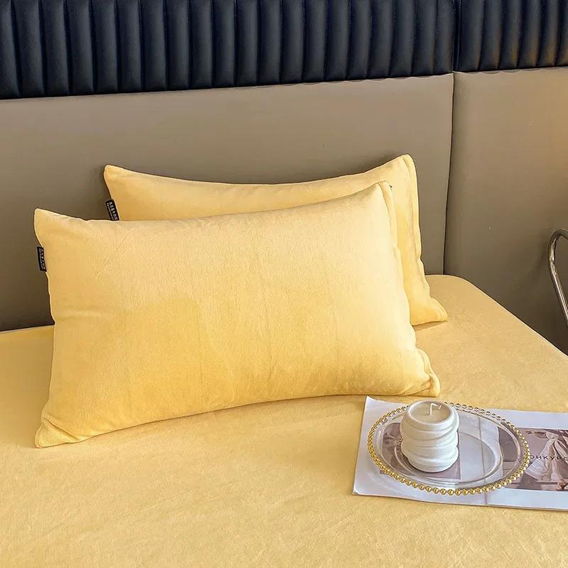 Velvet Fabric Pillowcase Bedding Sleeping Pillowcover High Quality Solid Color Pillow Cover Winter Warm Flannel Pillow Case