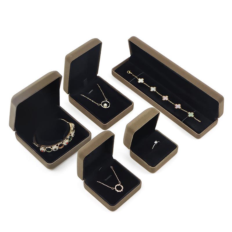 High end velvet iron box jewelry box, gold jewelry jade gift ring box, necklace bracelet jewelry packaging box
