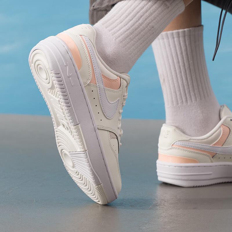 Nike Женские кеды для скейтбординга DX9176-120