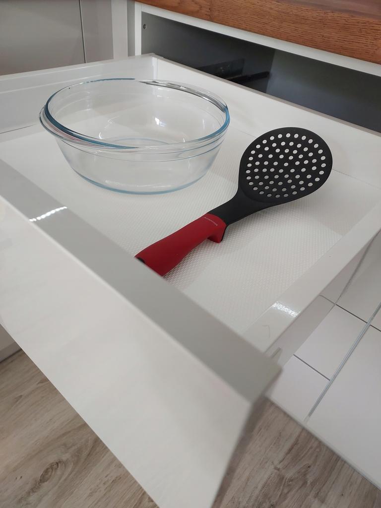 Protective Mat for Drawers and Cabinets 50X3 White