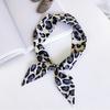 Женский шейный платок Модный леопардовый дизайн Узкий шарф Мягкий и удобный Декоративный ремешок для сумки Яркого цвета