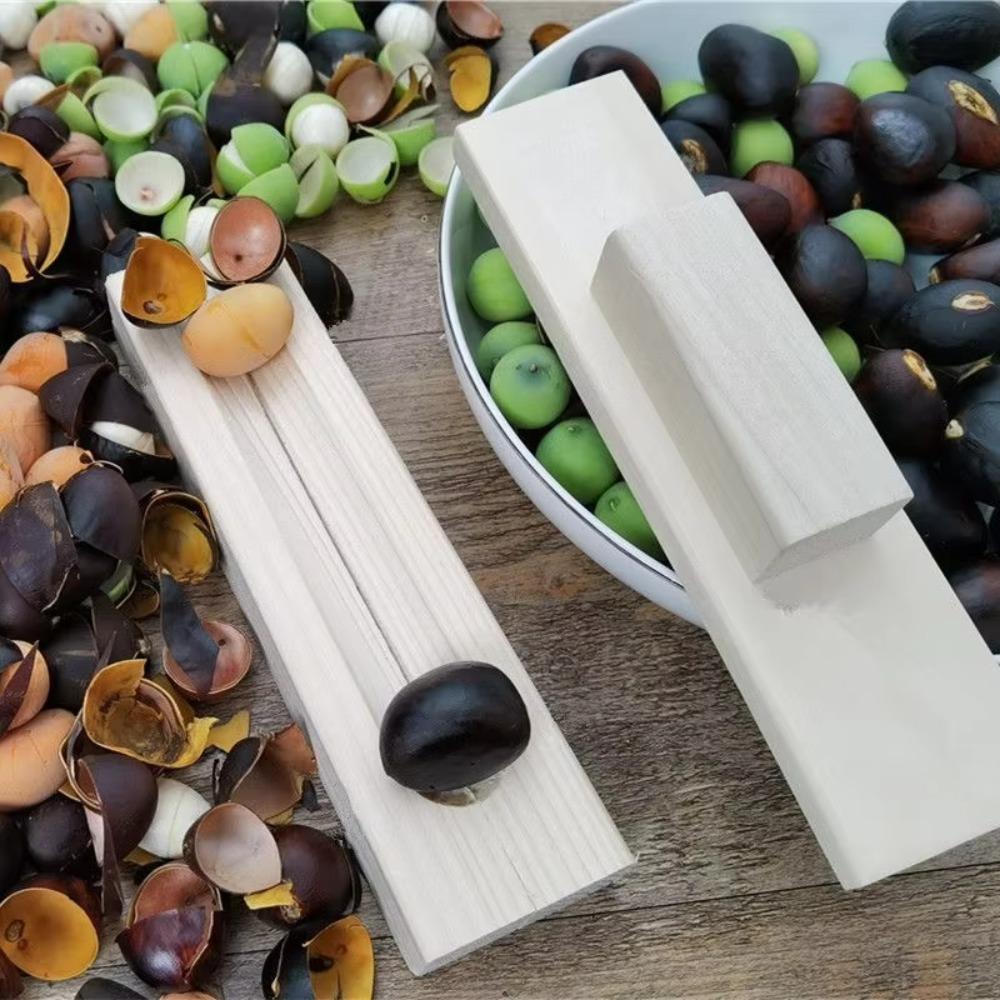 Wooden Nut Opener Safe Water Hyacinth Peeler Durable Chestnut Opener Hazelnuts
