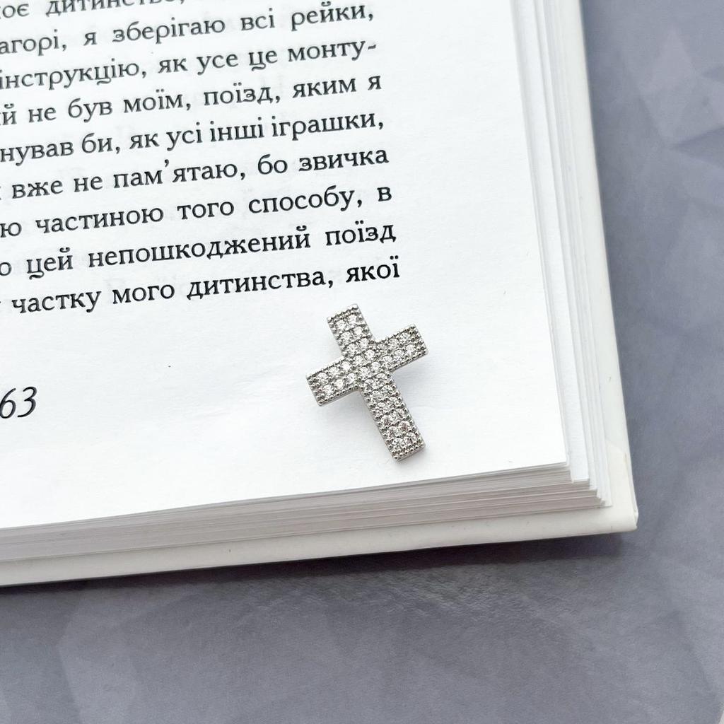 Серебряный крестик с фианитами (2142911)