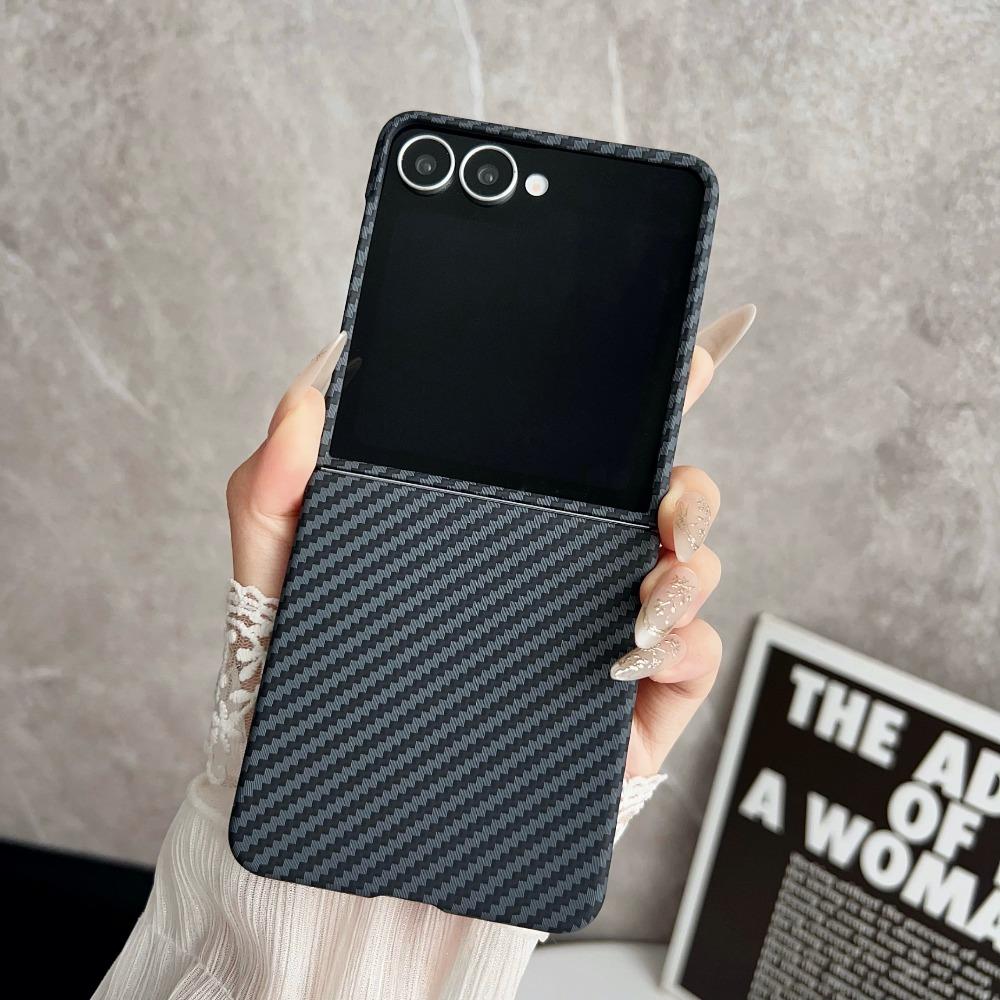 Ultra Slim Carbon Fiber Texture PC Phone Case for Samsung Galaxy Z Flip 8 7 6 5 4 Magnetic Wireless Charging Protection Cover