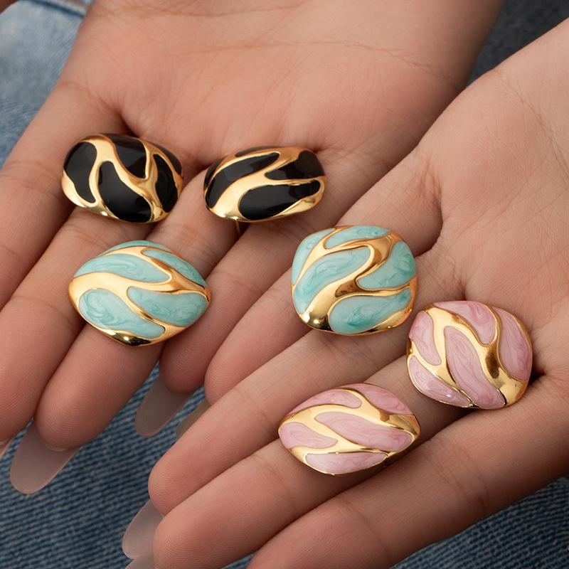 Vintage Colorful Drop Oil Square Stud Earrings for Women Personality Contrasting Colors Irregular Earrings Fashion Party Zircon