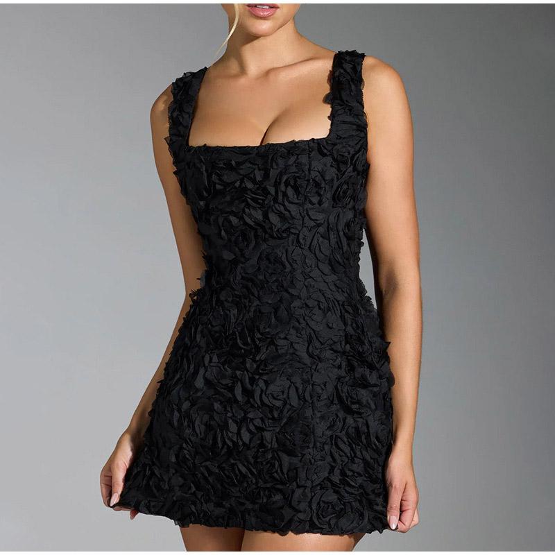 Лето 2025 года, сексуальное квадратное воротничок, 3D-цветок, облегающее, без рукавов, без бретелек, короткое платье, модная женская одежда, мини-платья