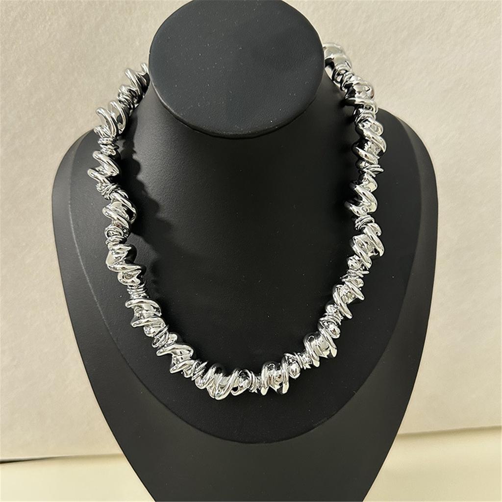 Tooxika Новый нишевый дизайн Чувство холодного ветра Спиральное нерегулярное ожерелье Легкая роскошь Мода Индивидуальность Темперамент Цепочка для ключицы для женщин