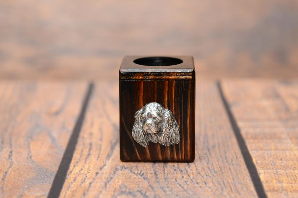 Cavalier King Charles Spaniel I - Drewniany Świecznik Z Psem, Unikatowa Pamiątka Po Utracie Psa, Rękodzieło Marki Art-Dog
