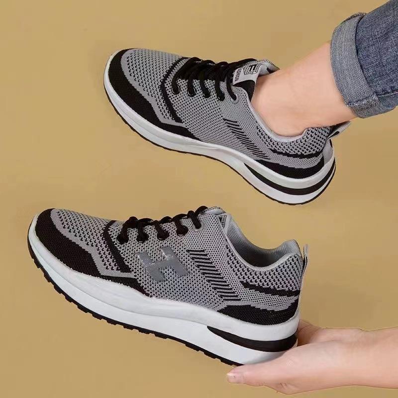 New Women'S Sports Shoes For Spring And Summer, Fashionable And Versatile Running Shoes, Mesh Breathable Casual Shoes