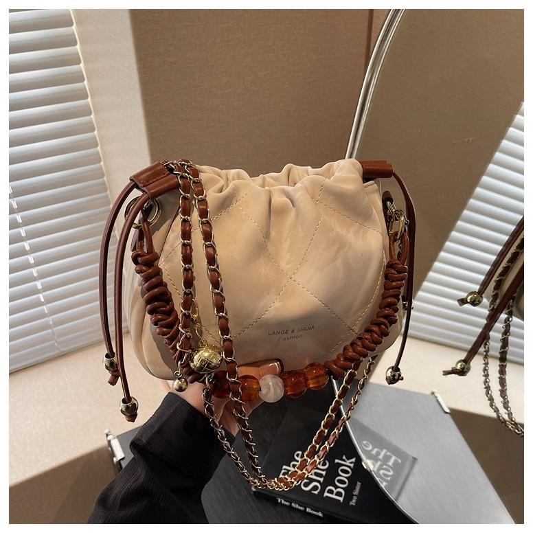 Ielgy Diamond Chain High-End Feeling Retro All-Match One-Shoulder Commuter Cross-Body Bucket Bag