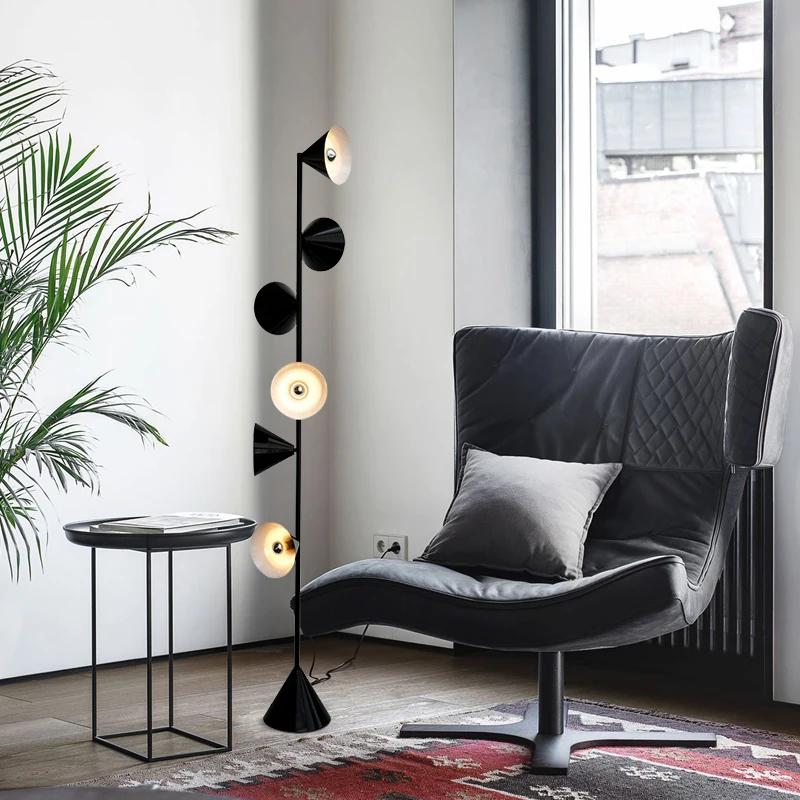Скандинавский торшер Креативные 6 ламп Железный черный торшер Для гостиной Спальни Домашнего декора Черный торшер