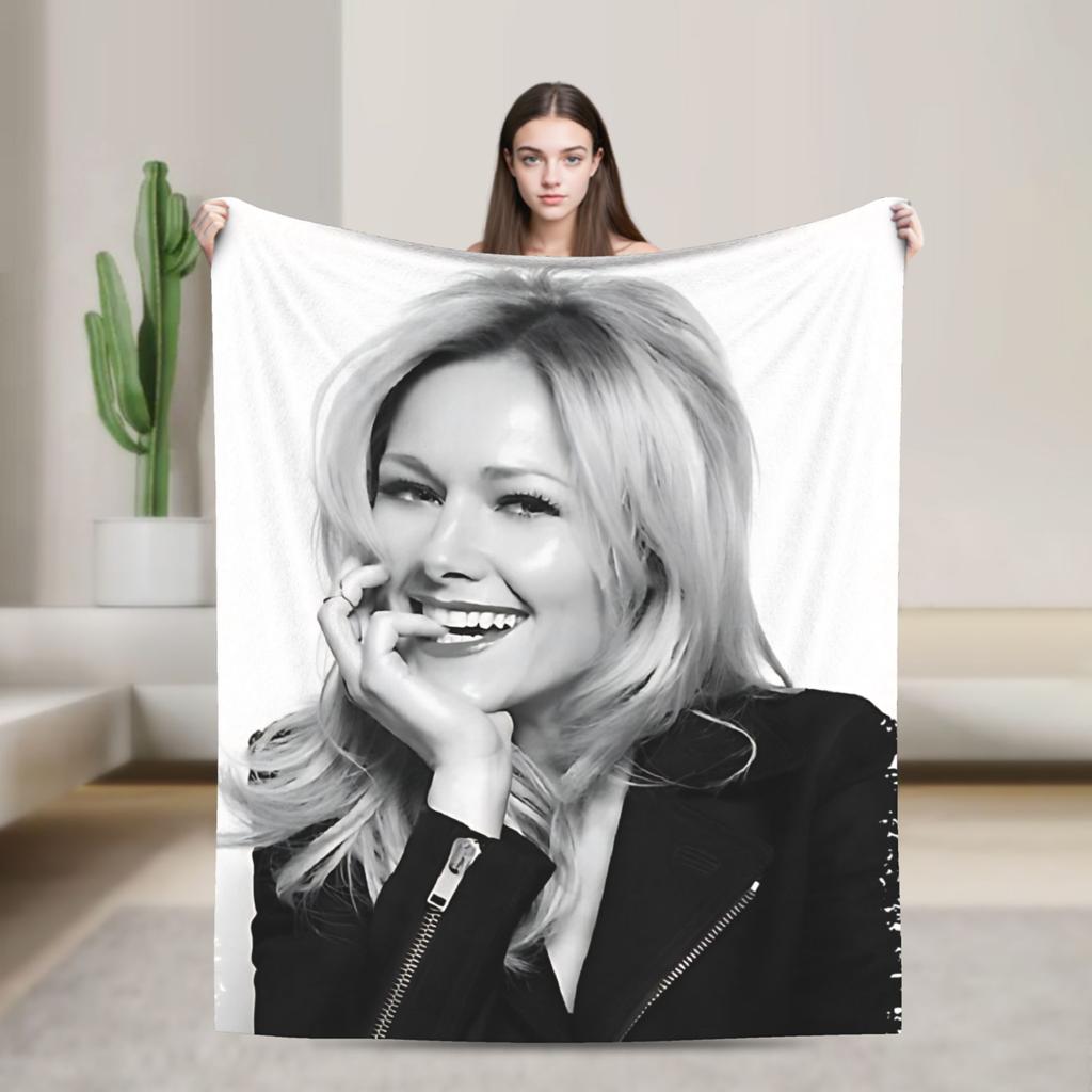 Helene Fischer German Singer Plush Blanket Kids  Flannel Throw Blanket For Living Room Super Soft Design Quality Bedspread