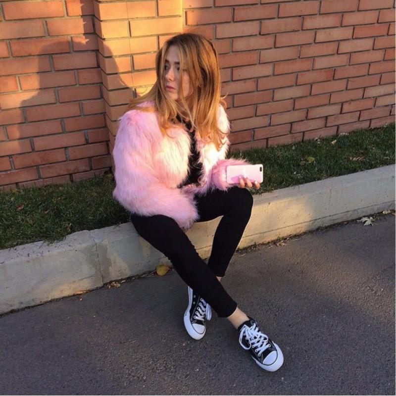 Womens Short Faux Fur Coat Long Sleeve Winter Warm Fluffy Jacket Daily Wear