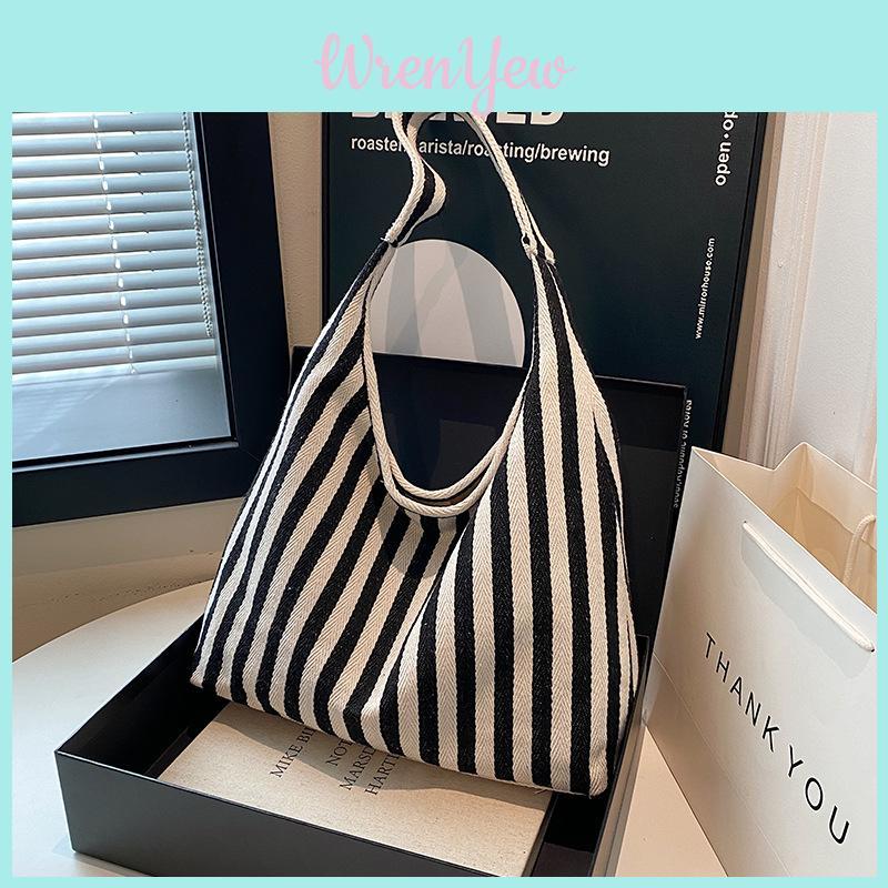 Minimalist Vintage Tote Bag With Striped Pattern And Soft Material For Shopping