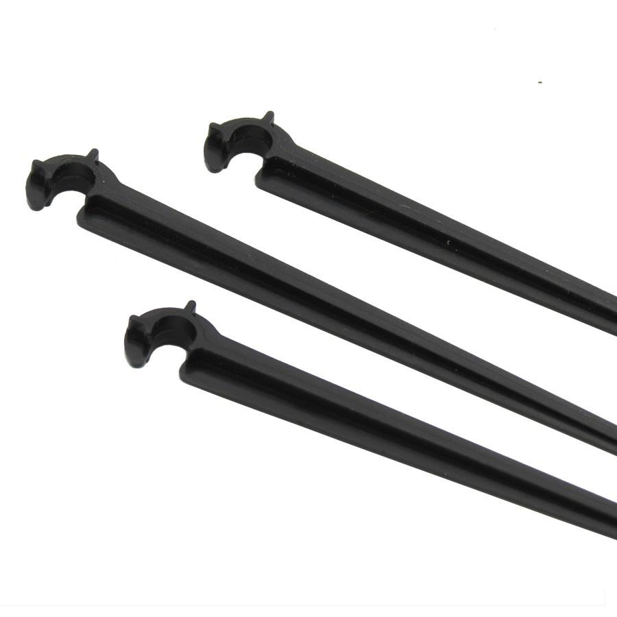 Пластиковые крепления для капельного полива. 100 штук