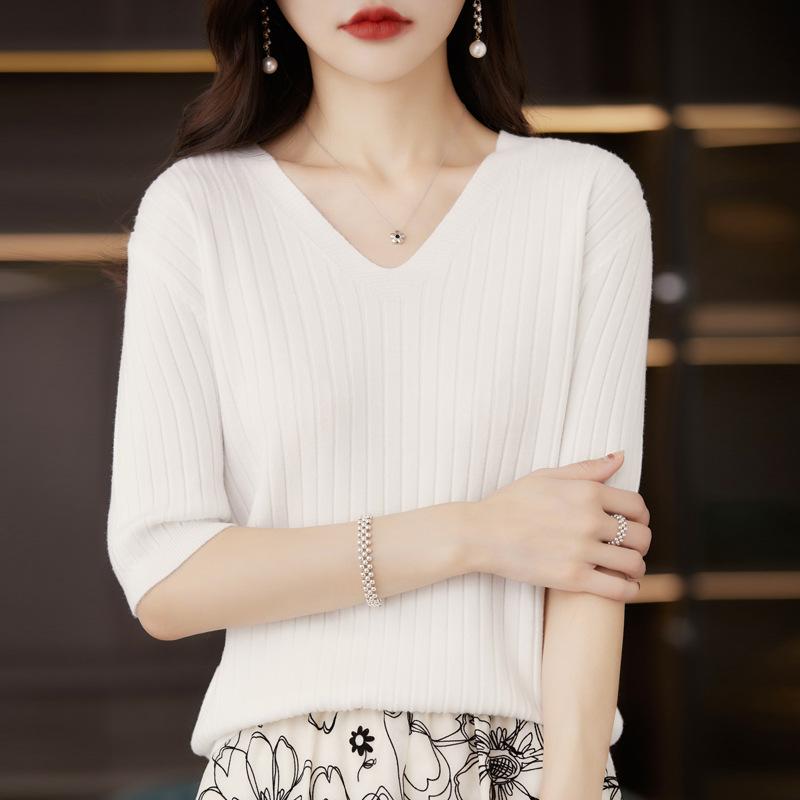 DAFIFY Women's Fashion Casual Summer Spring Solid Color Print Short Sleeve V-Neck Blouses & Shirts