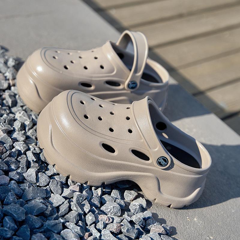 Простые шлепанцы на толстой подошве, летние новые пляжные шлепанцы для улицы, домашние комнатные нескользящие прохладные шлепанцы женские