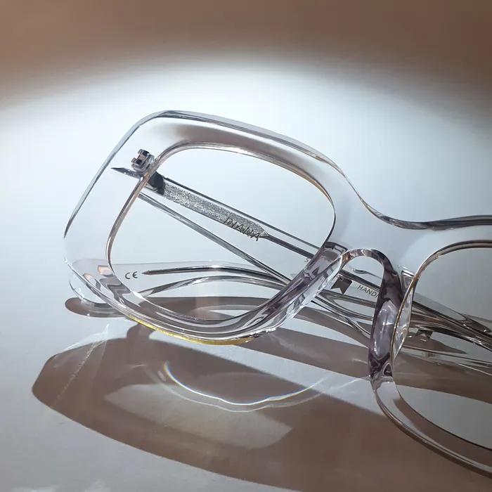 DIANA Clear [ Worn by Yoon Si-yoon ]