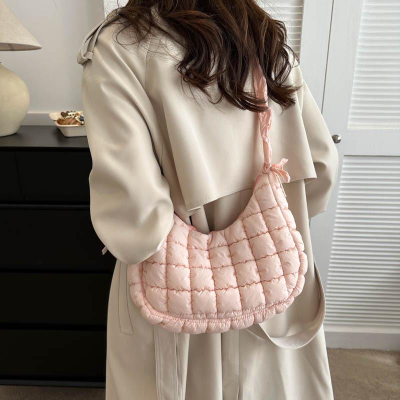 Nylon Bag Handbag Women Tote Bag Top Handle Bag New Personalized Pleated Cloud Bag Fashion Oxford Cloth Shoulder Oblique Dumpling Bubble Bag