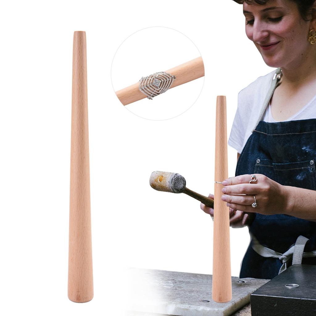 Инструмент в виде деревянной оправки для изготовления ювелирных изделий в виде колец и полировки колец