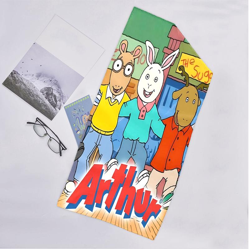 Arthur Fashion Beach Towel: Ideal for Summer Adventures Soft, absorbent and quick drying suitable for swimming and bathing
