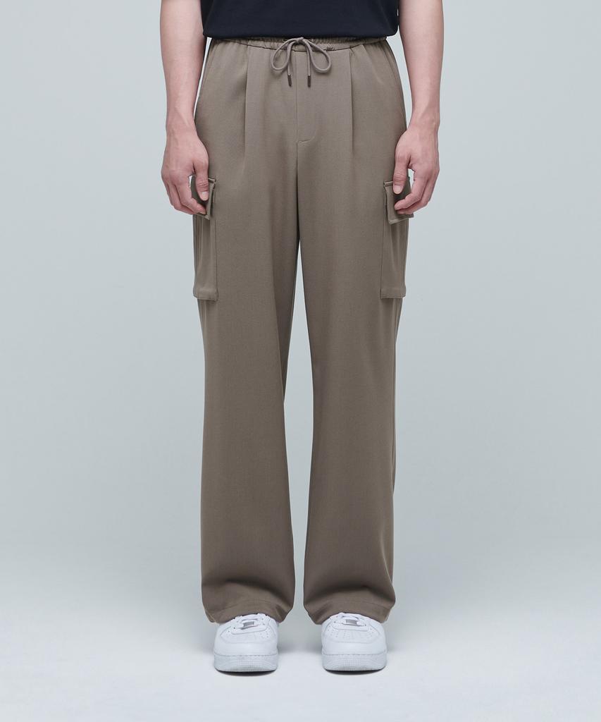 MUSINSA STANDARD Wide Elastic Cargo Slacks [Dusty Beige]