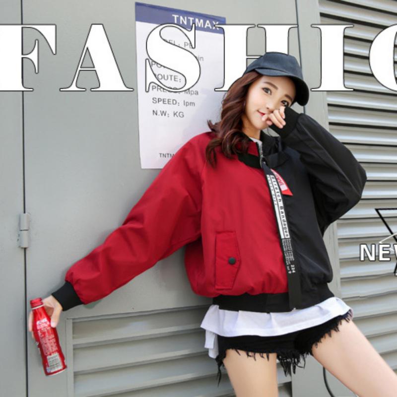 Женский двухцветный бомбер с лентой