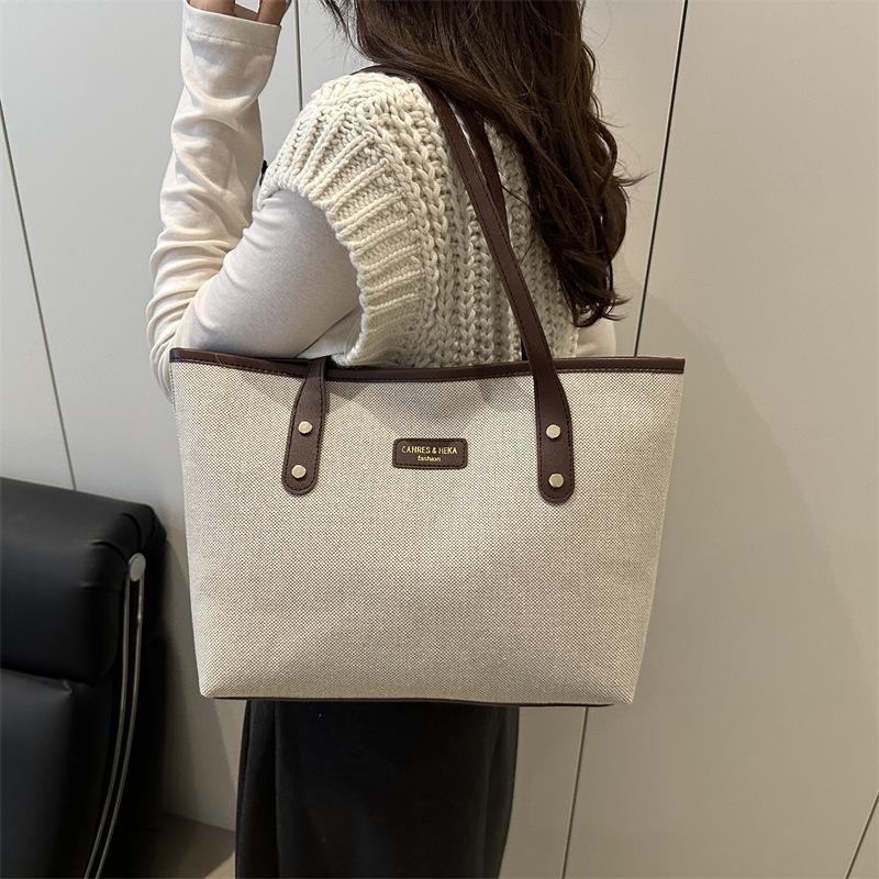 Women's Bag 2025 Autumn and Winter New Trendy Versatile Shoulder Underarm Bag Commuting Large Capacity Tote Bag Handbag