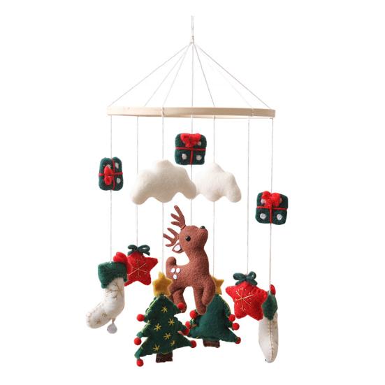 Рождественский мобиль-вертеп ручной работы из фетра, колокольчик для детской кроватки с оленями, елкой и звездами, декор для детской комнаты для младенцев, безопасные праздничные подарки