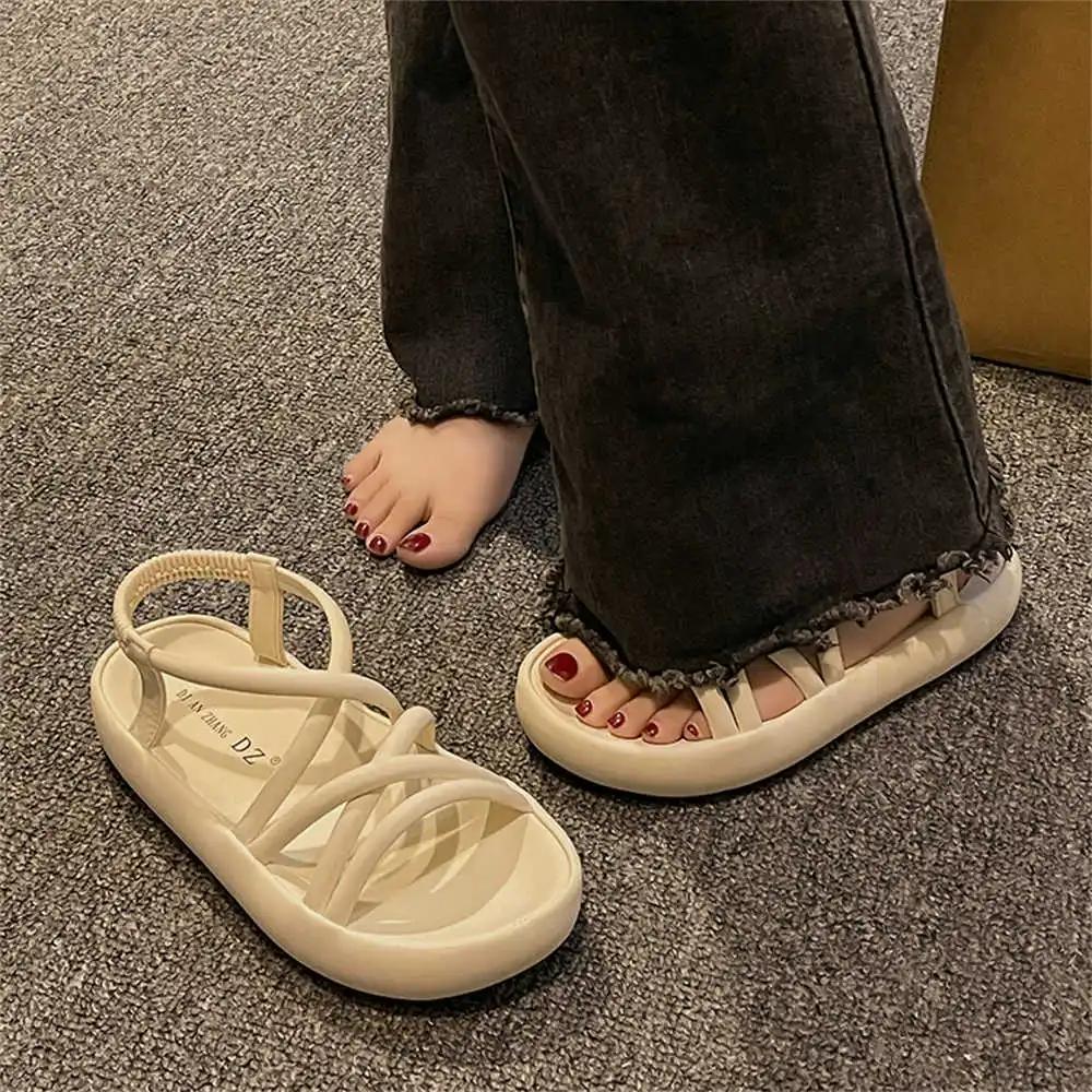 Fish Toes Осенние черные шлепанцы Мужские почтовые ботинки Обувь Роскошные сандалии Мужские кроссовки Спортивная обувь для развлечений Sapatilla