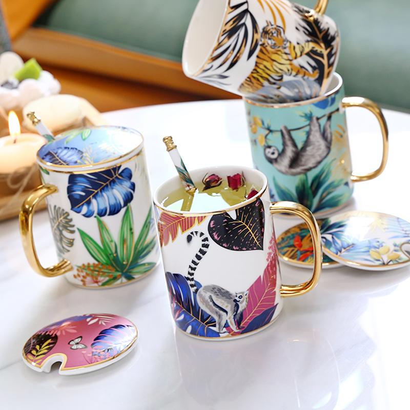 Luxury Ceramic Mug Set with Lid And Spoon Animal Pattern Coffee Cup for Milk Water Drinking Tea Party Home Drinkware Gift Box