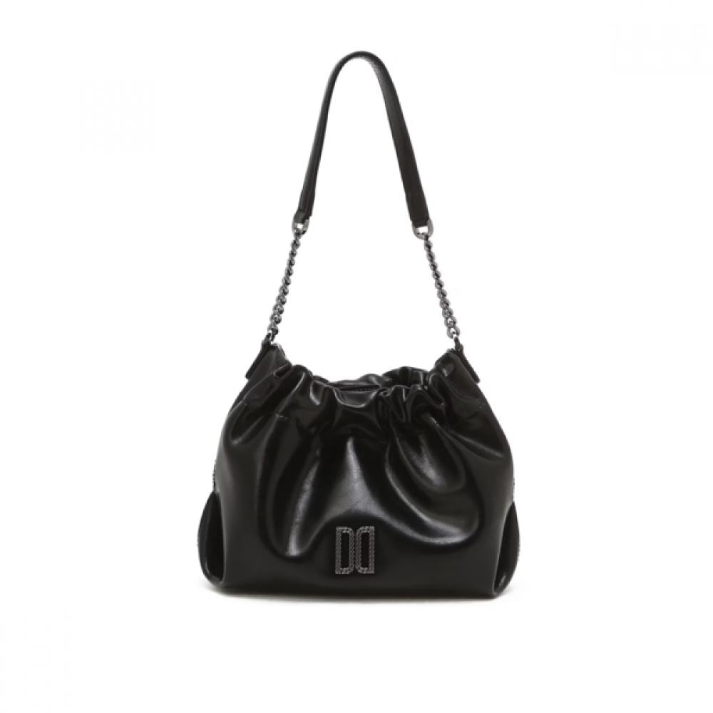 Daks Black Dd Logo Leather Chain Shoulder Crossbody Bag